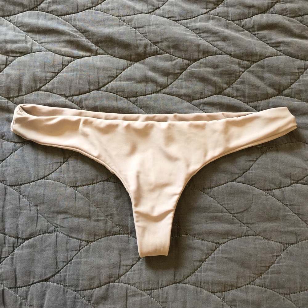 Tori Praver Bikini Bottom